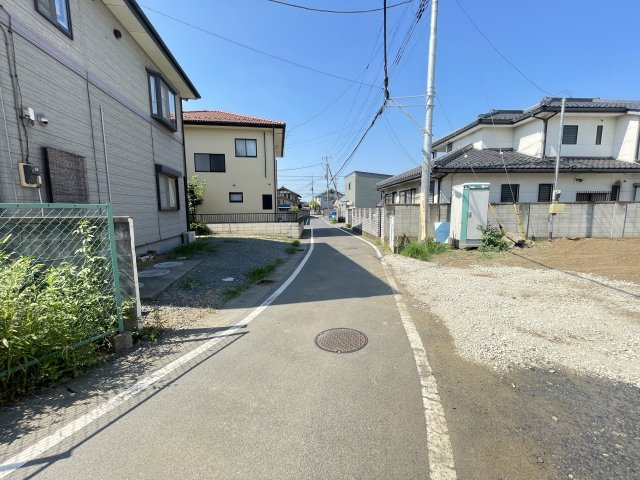 新築戸建・建売　太田市東矢島町　Kダンパー　全2棟の前面道路含む現地写真