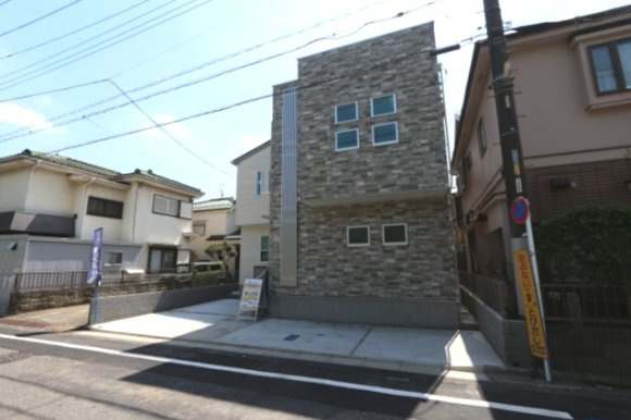 【QUAD】 東大和市向原４丁目