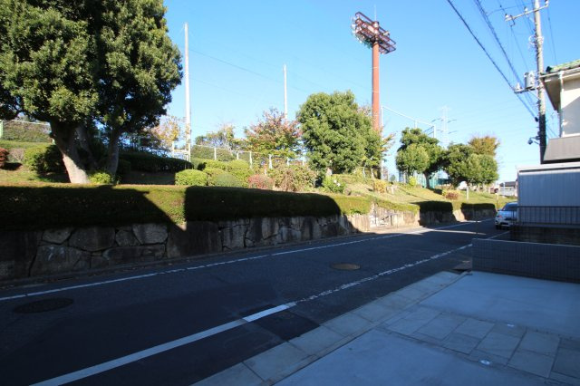 【QUAD】 東大和市向原４丁目の外観|子育てグリーン住宅支援事業対象物件♪