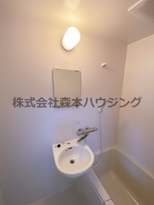 【洗面所】 | 　ジャルダン | 洗面所です