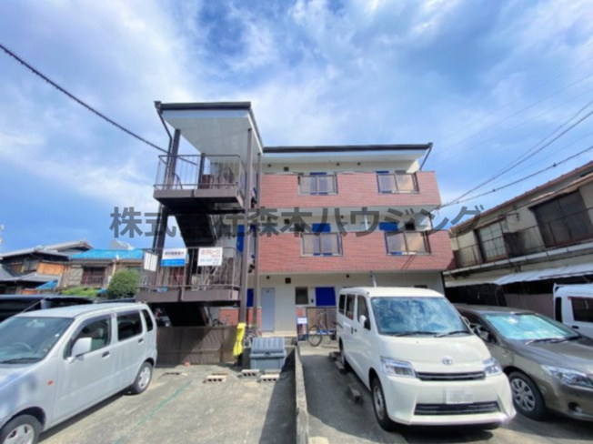 【外観】 | 　ジャルダン | 落ち着いた雰囲気の外観です