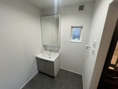 【独立洗面台】 | セルリアンステージ岩国市尾津町一丁目