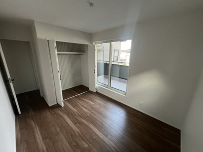 【洋室】 | セルリアンステージ岩国市尾津町一丁目