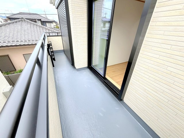 あきる野市下代継　全2棟　新築分譲のバルコニー