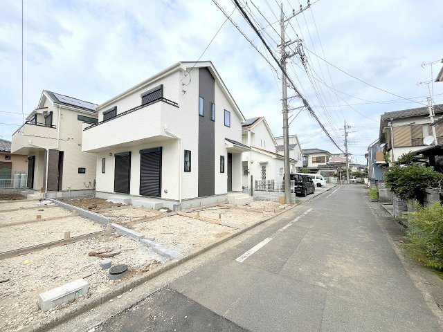 あきる野市下代継　全2棟　新築分譲の前面道路含む現地写真