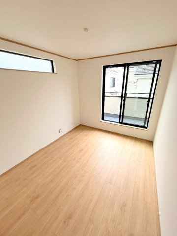 あきる野市下代継　全2棟　新築分譲の洋室