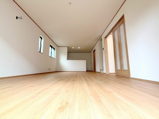 あきる野市下代継　全2棟　新築分譲の居間・リビング