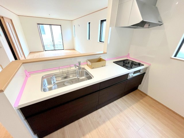 あきる野市下代継　全2棟　新築分譲のキッチン