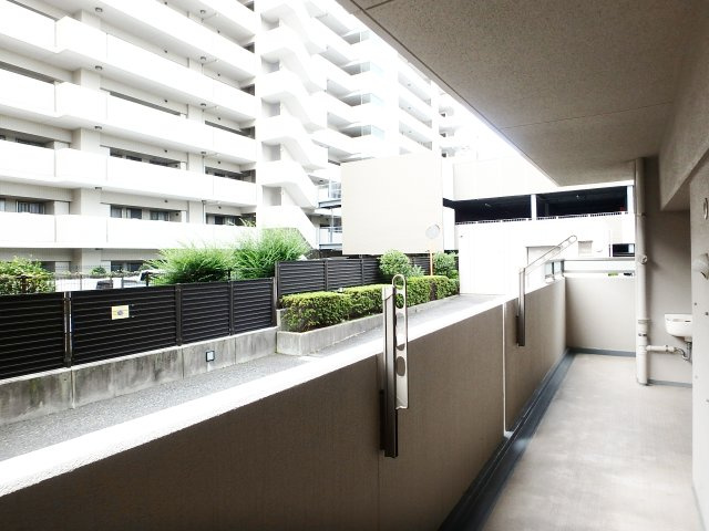 アルス西宮ルシーディアのバルコニー