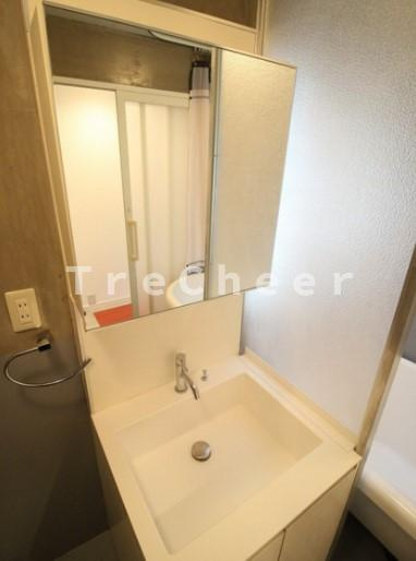 シェアパルト池袋の独立洗面台