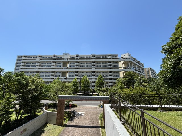 駅から近い１号棟、新浦安駅徒歩3分