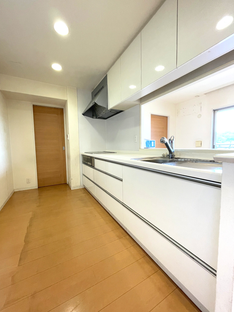 サーパス古高松駅前のキッチン