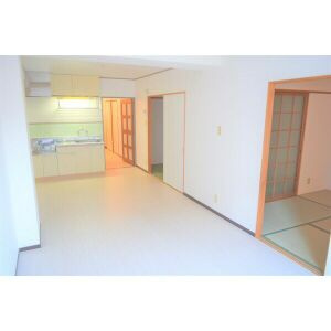 マンション東柴第ニの居間・リビング