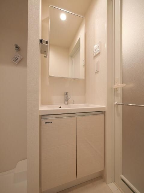 オーパスレジデンス武蔵小山の洗面所