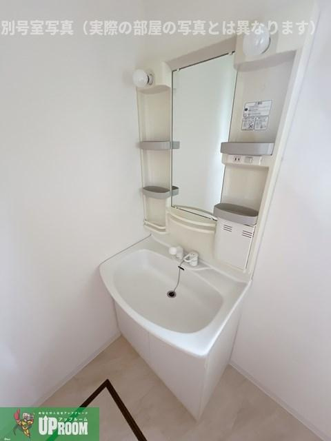 ブリイエーシャトウの洗面所