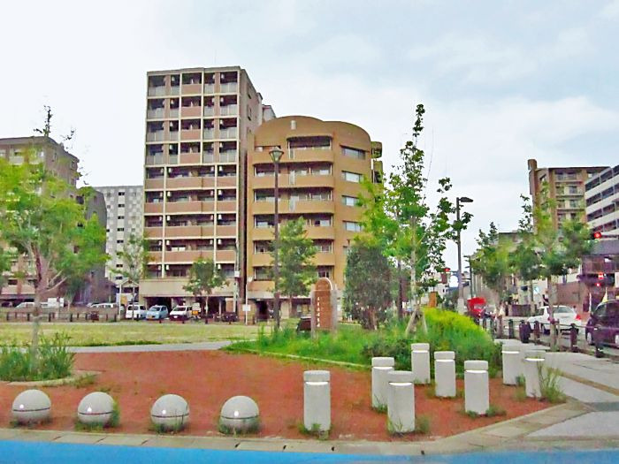 シャンヴル箱崎の外観