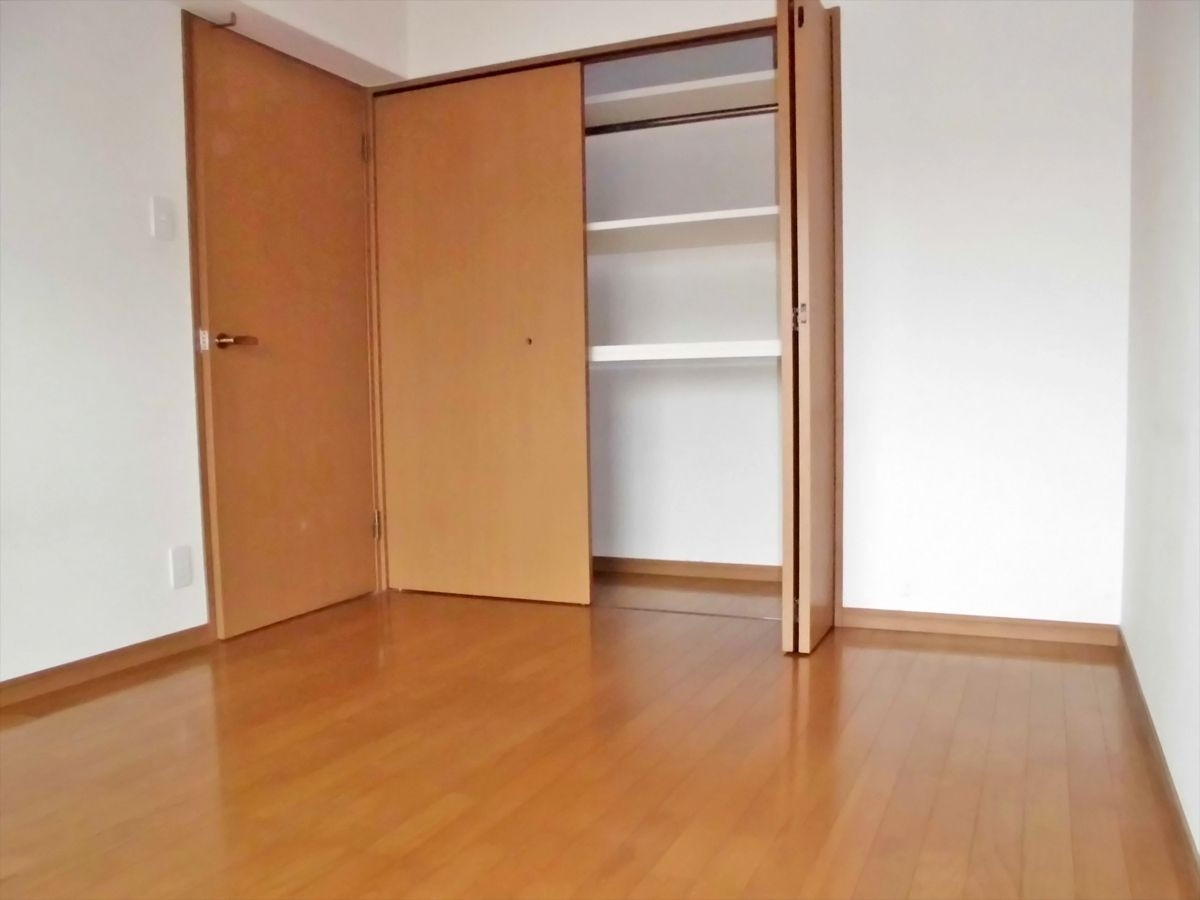 シャンヴル箱崎の収納