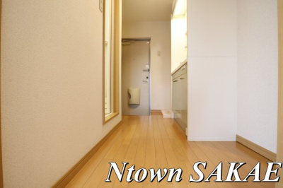 【内装】 | プルミエ | 明るい室内です