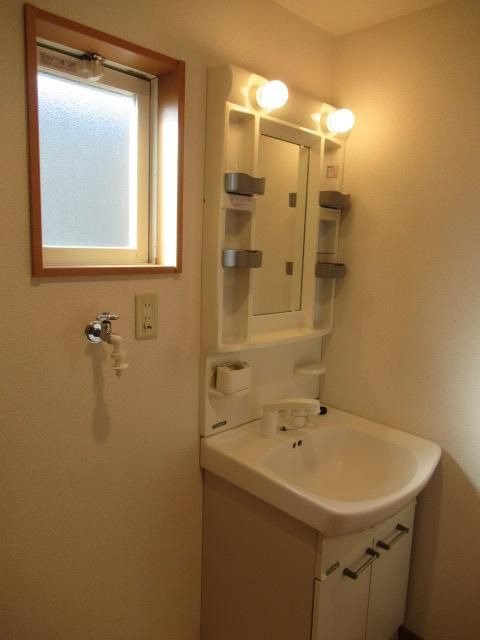 スクエア別府の洗面所