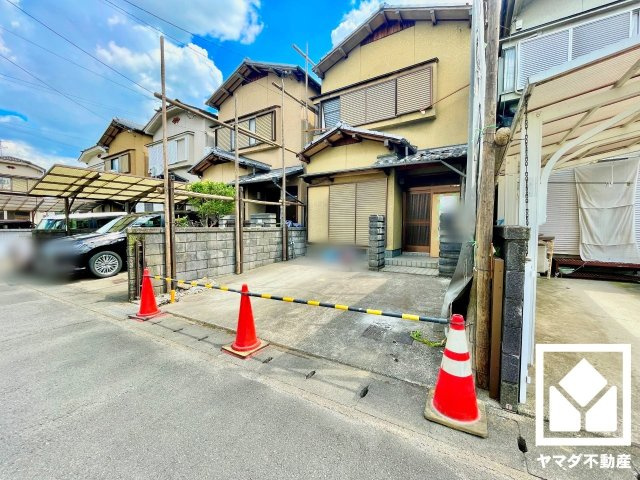 伏見区久我本町の外観