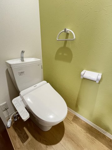 アロモントB棟のトイレ|シンプルで使いやすいトイレです