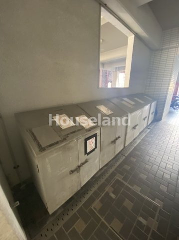 パリ・シャトー本町のその他