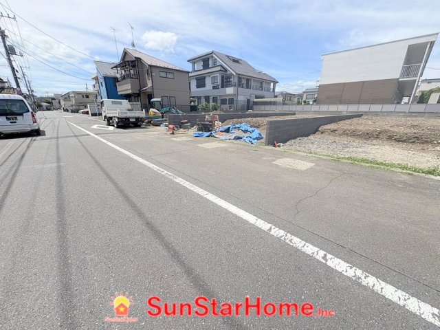 【サンスターホーム】福生市加美平1丁目　区画３の前面道路含む現地写真