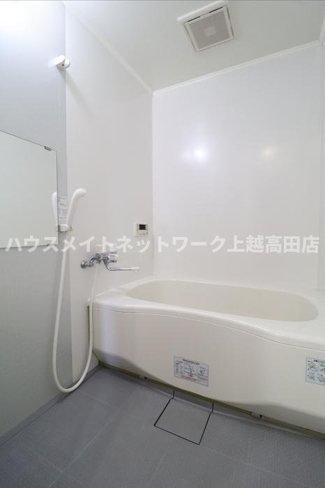 レセンテの浴室|追焚機能付