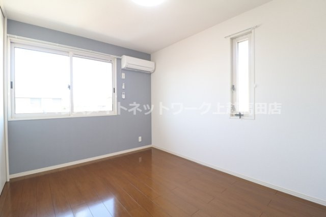 レセンテの洋室|洋室