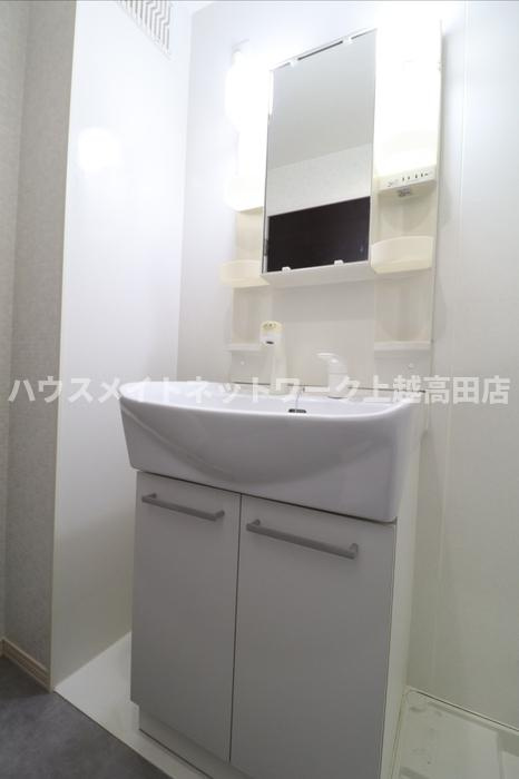 レセンテの独立洗面台|洗髪洗面化粧台