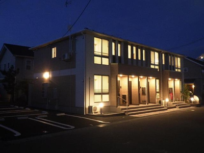 【外観】 | ベル・ローズＮ | 外観写真（夜）