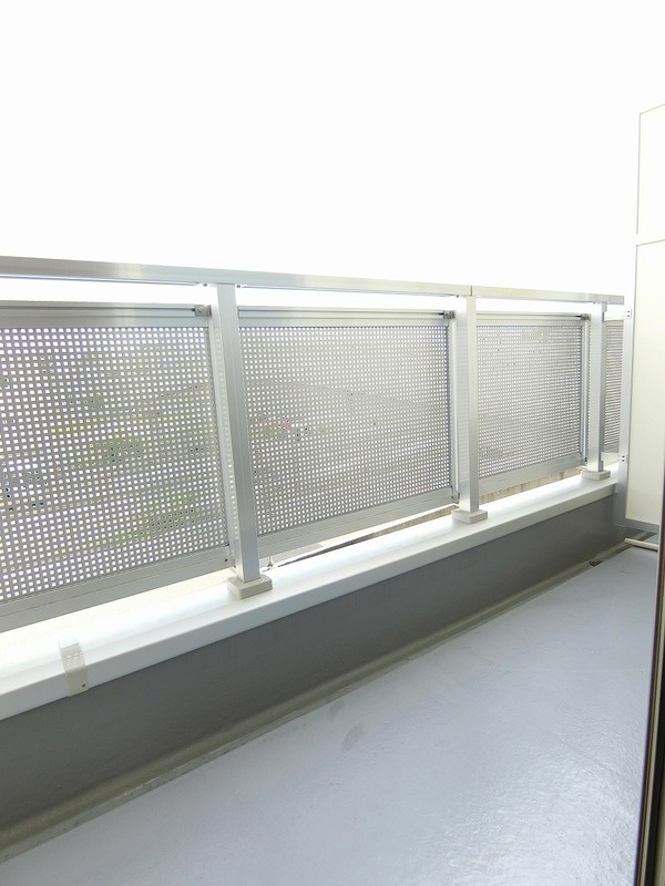 リブリ・川崎溝の口のバルコニー