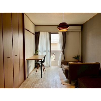 【居間・リビング】 | 洋室