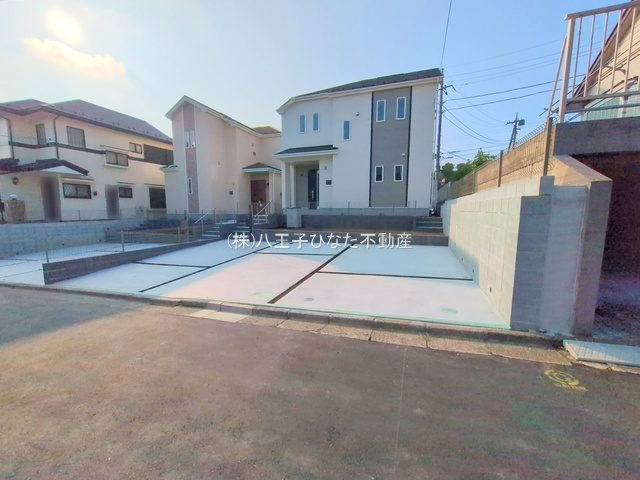 祝　成約済み　八王子市　めじろ台　新築戸建て　６期の外観|～仲介手数料無料☆八王子ひなた不動産～　八王子市めじろ台　新築戸建て