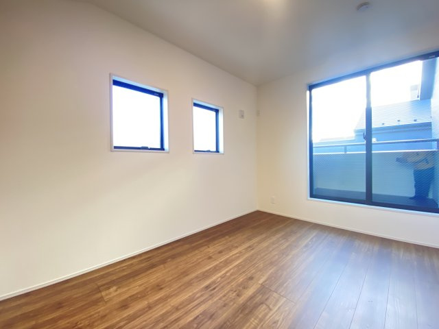 『八王子市新築戸建て』八王子市川口町1356-1【仲介手数料無料】　４６期の洋室|～仲介手数料無料☆八王子ひなた不動産～八王子市川口町　新築戸建て