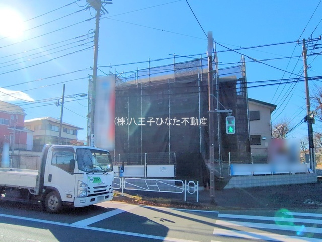 祝成約済み　八王子市　片倉町　新築戸建て　１３期の外観|～仲介手数料無料☆八王子ひなた不動産～八王子市片倉町　新築戸建て