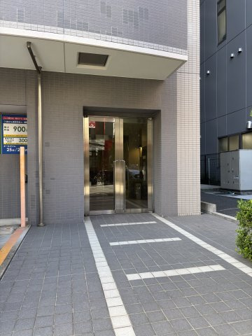 カーサ　ユタカのエントランス