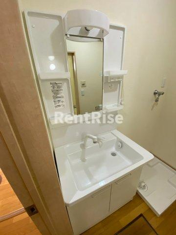 プラッサムコート今伊勢Bの洗面所