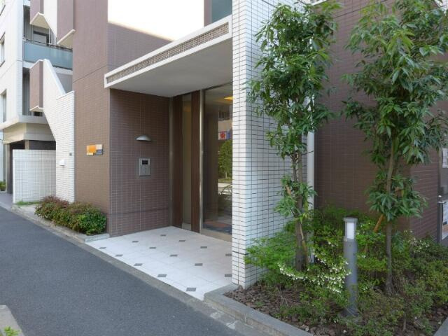 ビンシスターレットのエントランス| 