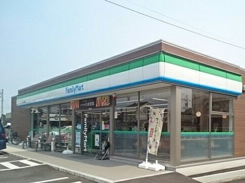 エクシードの周辺|ファミリーマート千代田店まで190m