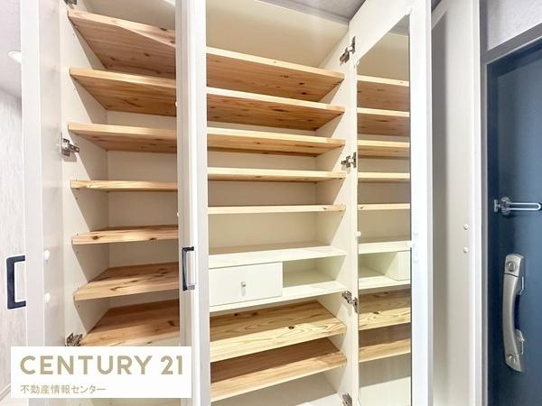 【玄関】 | キングスクエアランドレックスＣ棟