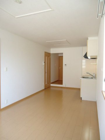 アルバカーサ　Ⅰ号館の居間・リビング