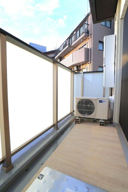 ラティエラ品川西大井のバルコニー