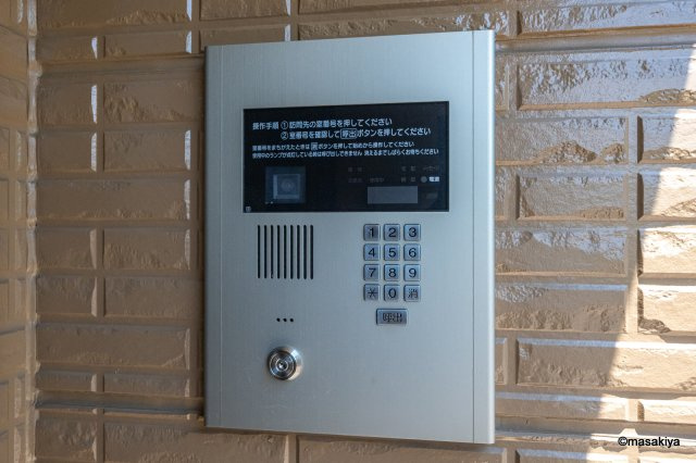 エスポワール富竹のエントランス