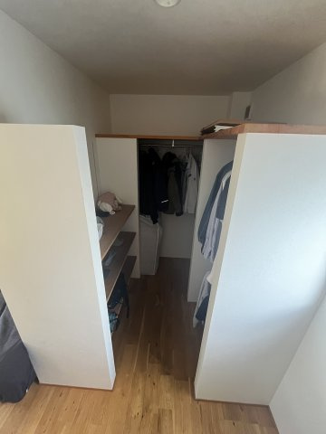 中古住宅　川島松原町の収納|1F洋室7.5帖　WIC