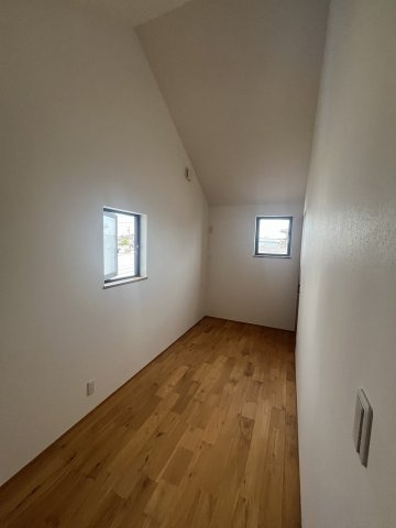 中古住宅　川島松原町の洋室|2F洋室5帖