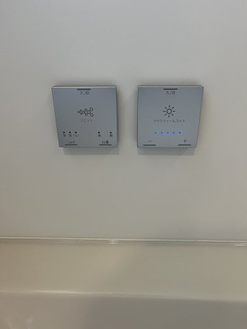 中古住宅　川島松原町の発電・温水設備