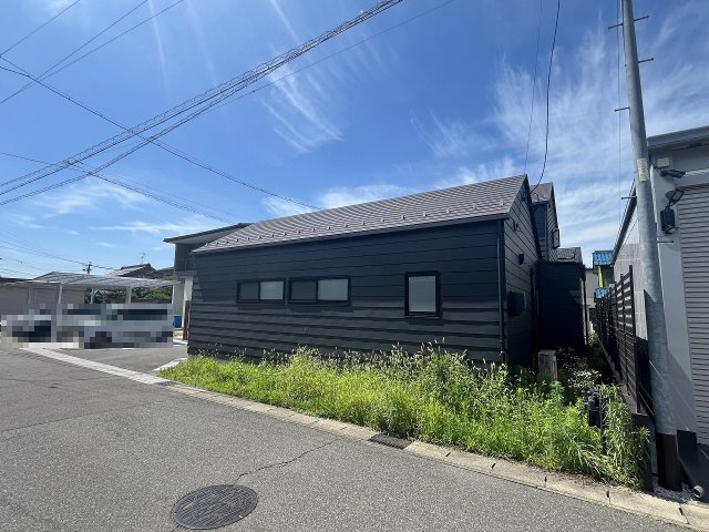 中古住宅　川島松原町の前面道路含む現地写真