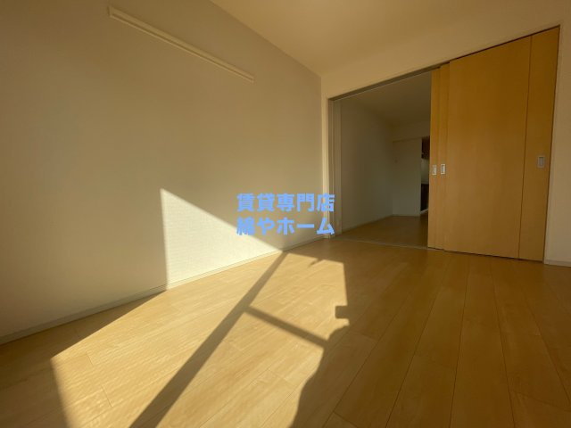 フレグラント オリーブの居間・リビング