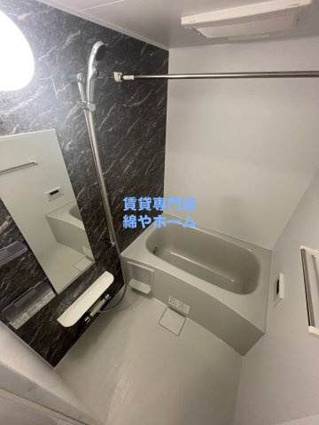 フレグラント オリーブの浴室